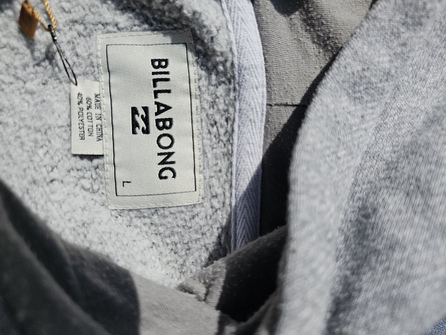 Billabong Embroidered Casual Two Tone Grey Pullover Hoodie - L/Large