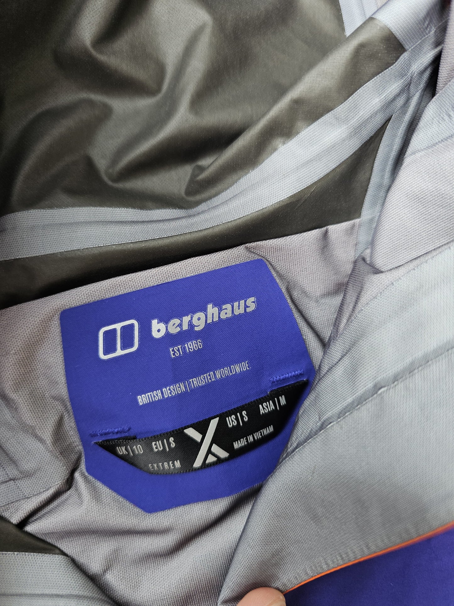 Berghaus Changtse Waterproof Goretex Technical Jacket RRP £290 - UK 10