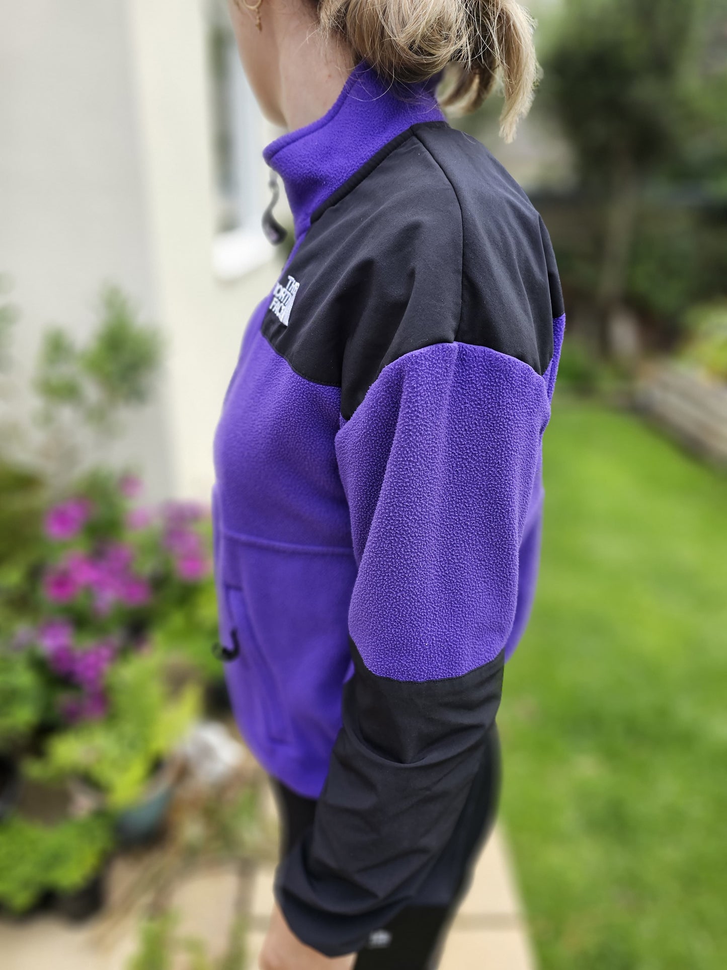 The North Face 1/2 Zip Pullover Purple/Black Fleece Jumper - Unisex -  M/Medium