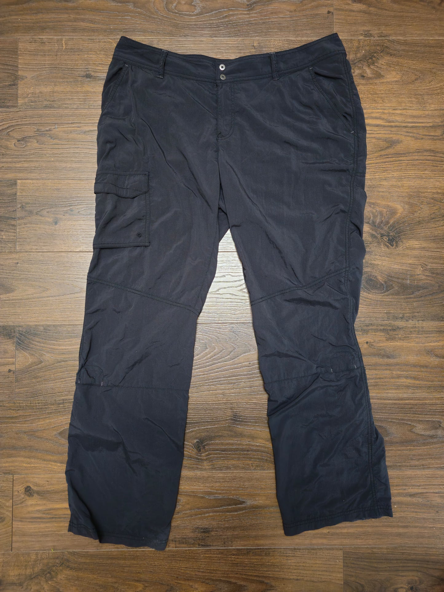 Columbia Omni-Shade Black Walking Pants/Trousers - 16 Regular/W39/L30