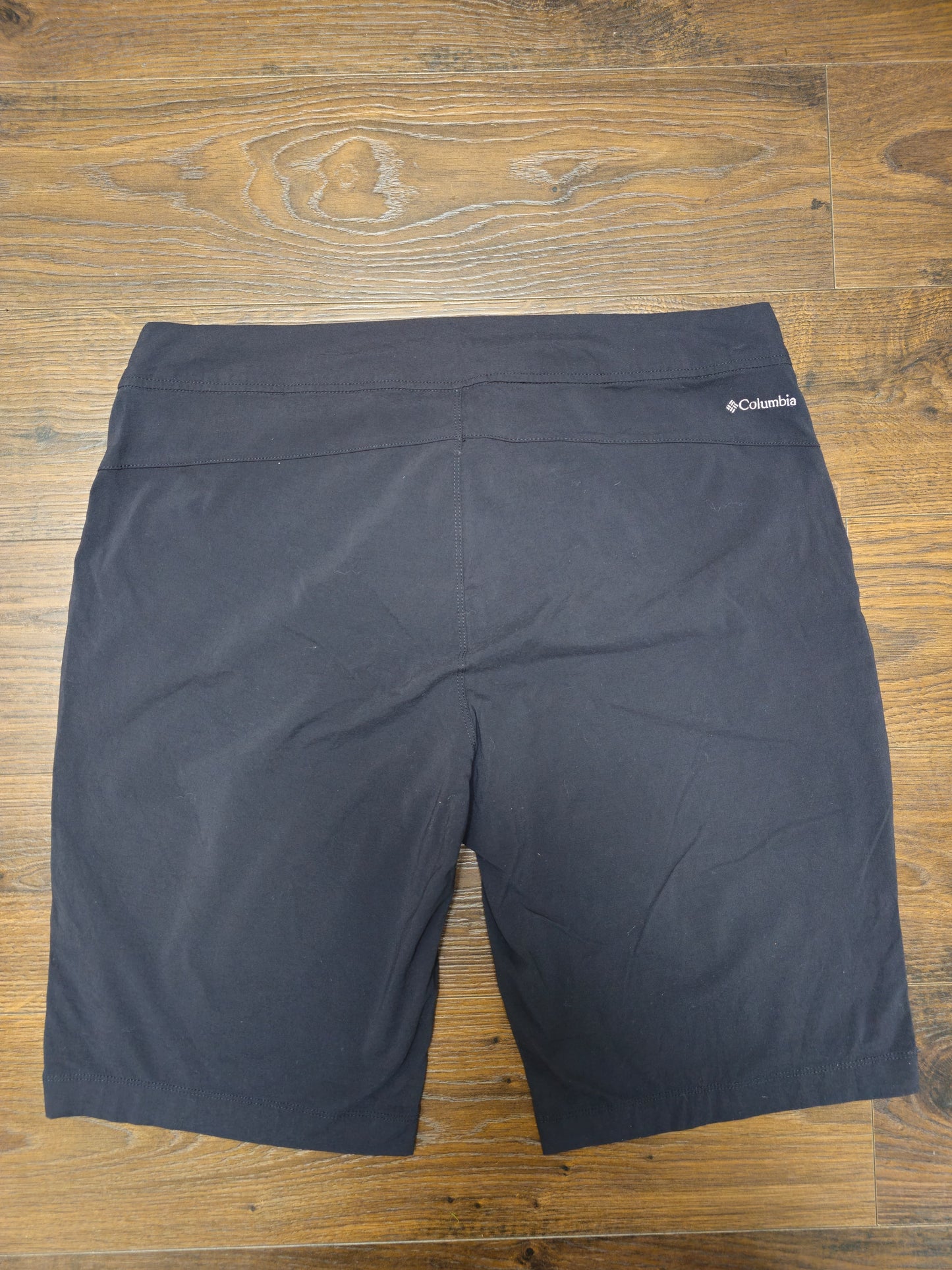 Columbia Womens Black Activewear Sports/Hiking Shorts - 12 - W34/L11