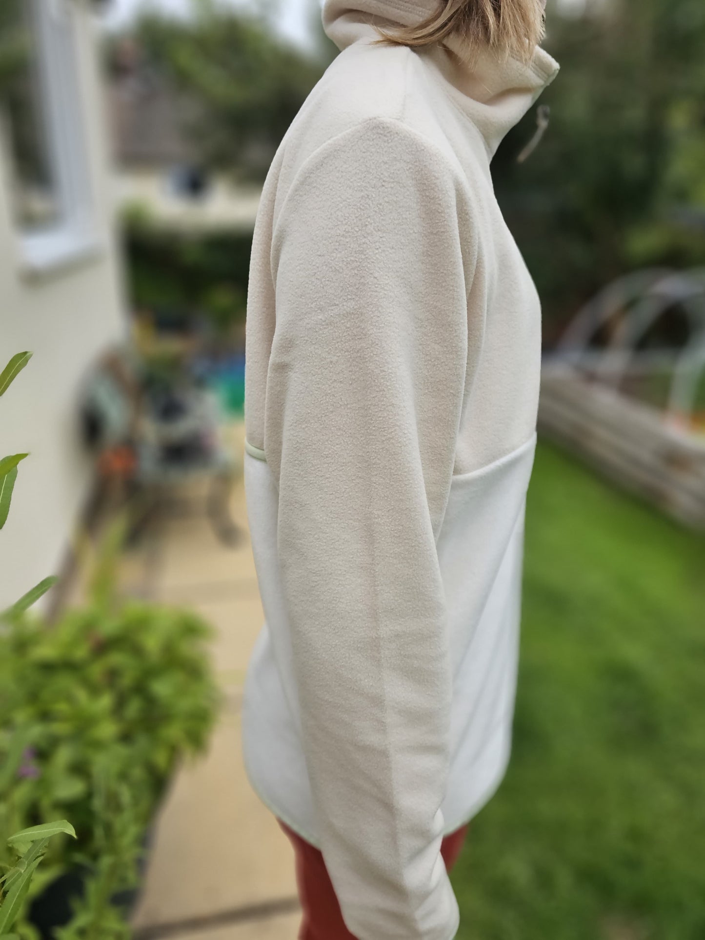 Cotopaxi 1/2 Zip Fleece Cream Pullover Jumper - NWT