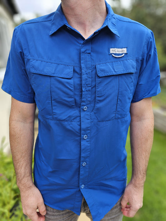 Columbia Technical/Utility Short Sleeve Hiking/Fishing Blue Shirt - M/Medium