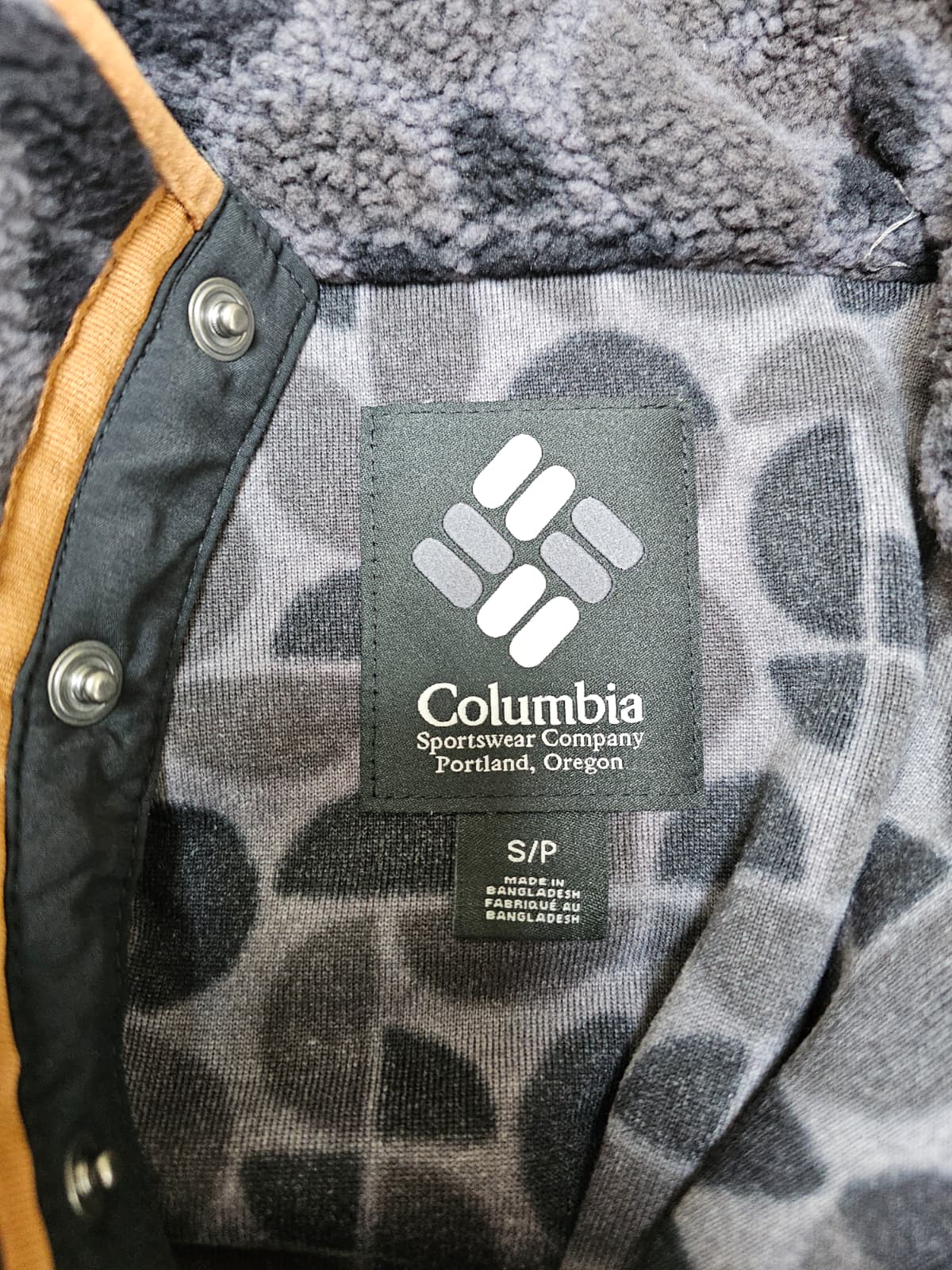 Columbia Snap Button Pullover Pattern Fleece Jumper - NWT Hike Walk Casual Ski Snowboard
