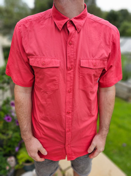 Columbia Omni-Shade Technical Short Sleeve Collared Button Up Shirt - L/Large