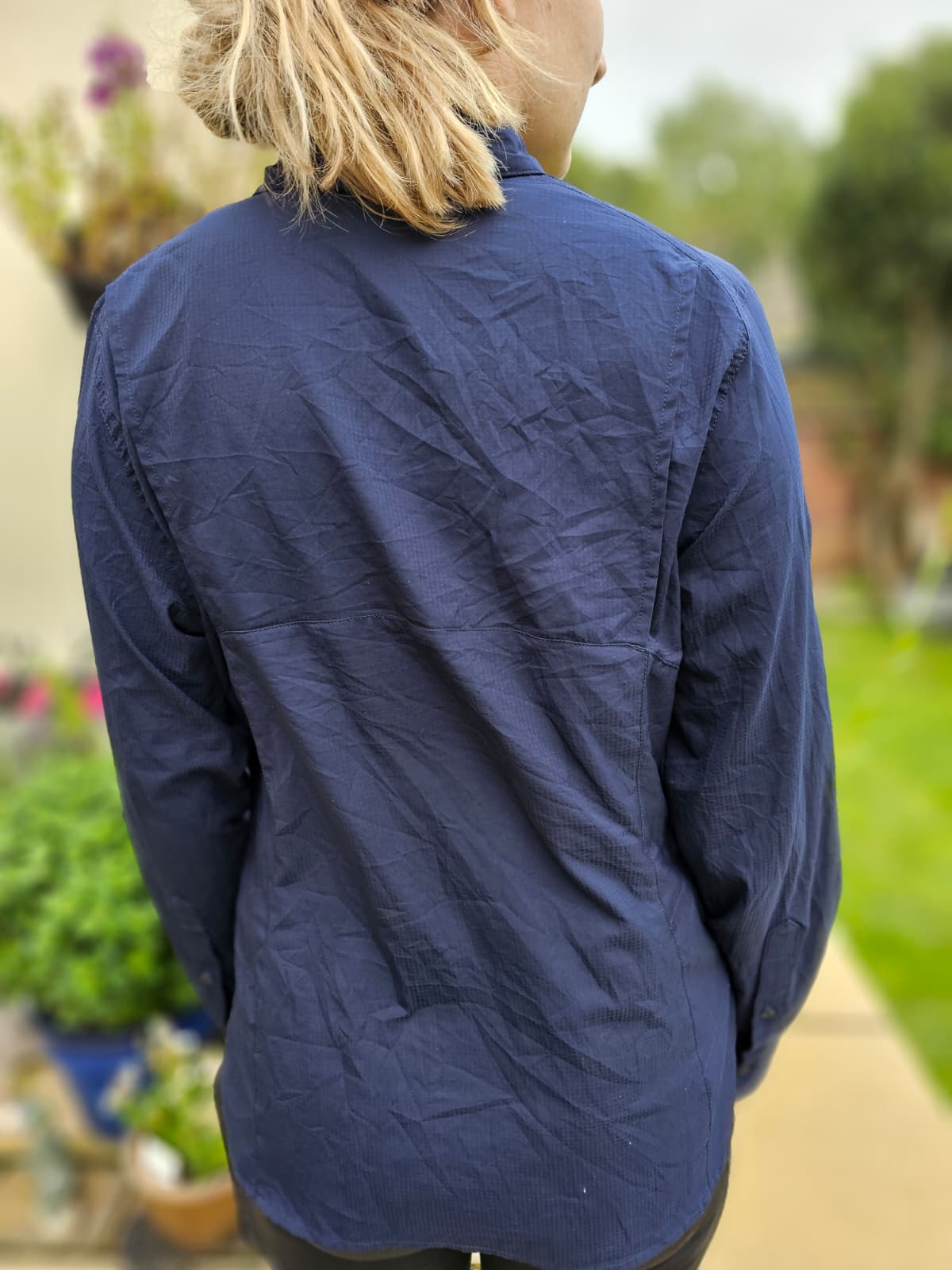 Womens Columbia Omni Shade Navy Button Up Long Sleeve Technical Shirt - M/Medium/10