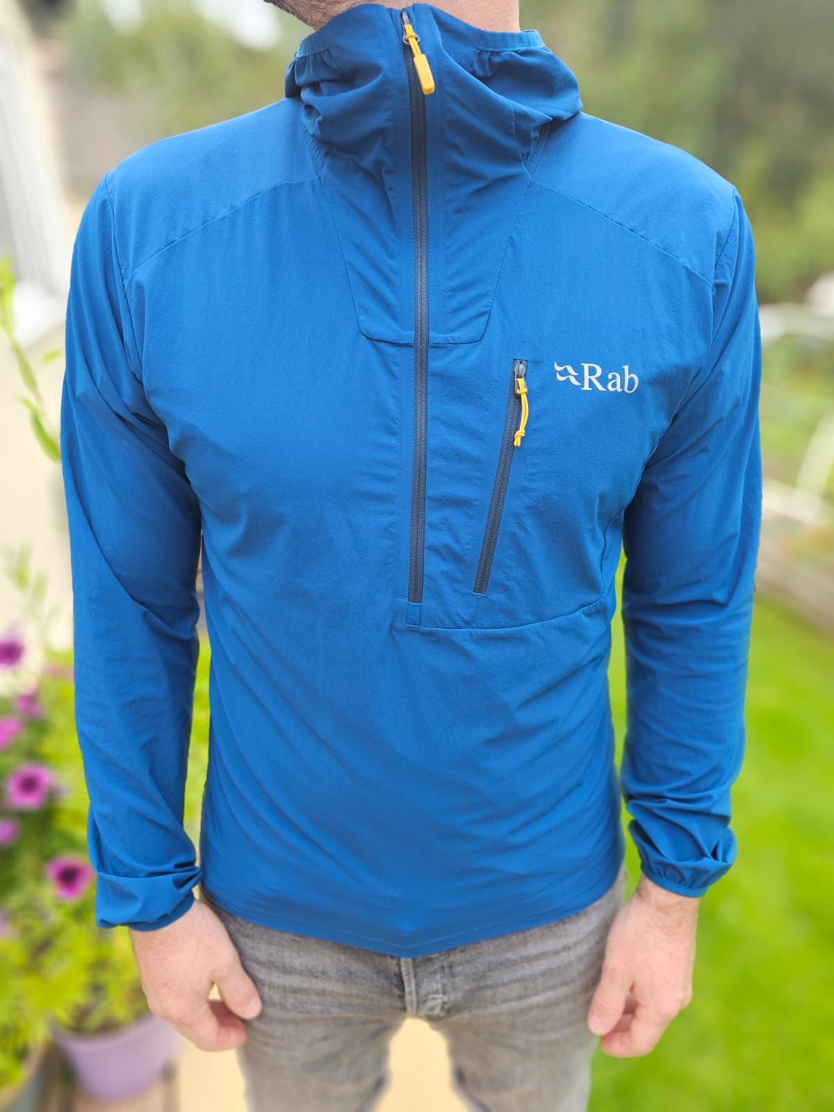 Rab Borealis Blue Soft Shell Style 1/2 Zip Hooded Climbing Pull Over - M/Medium