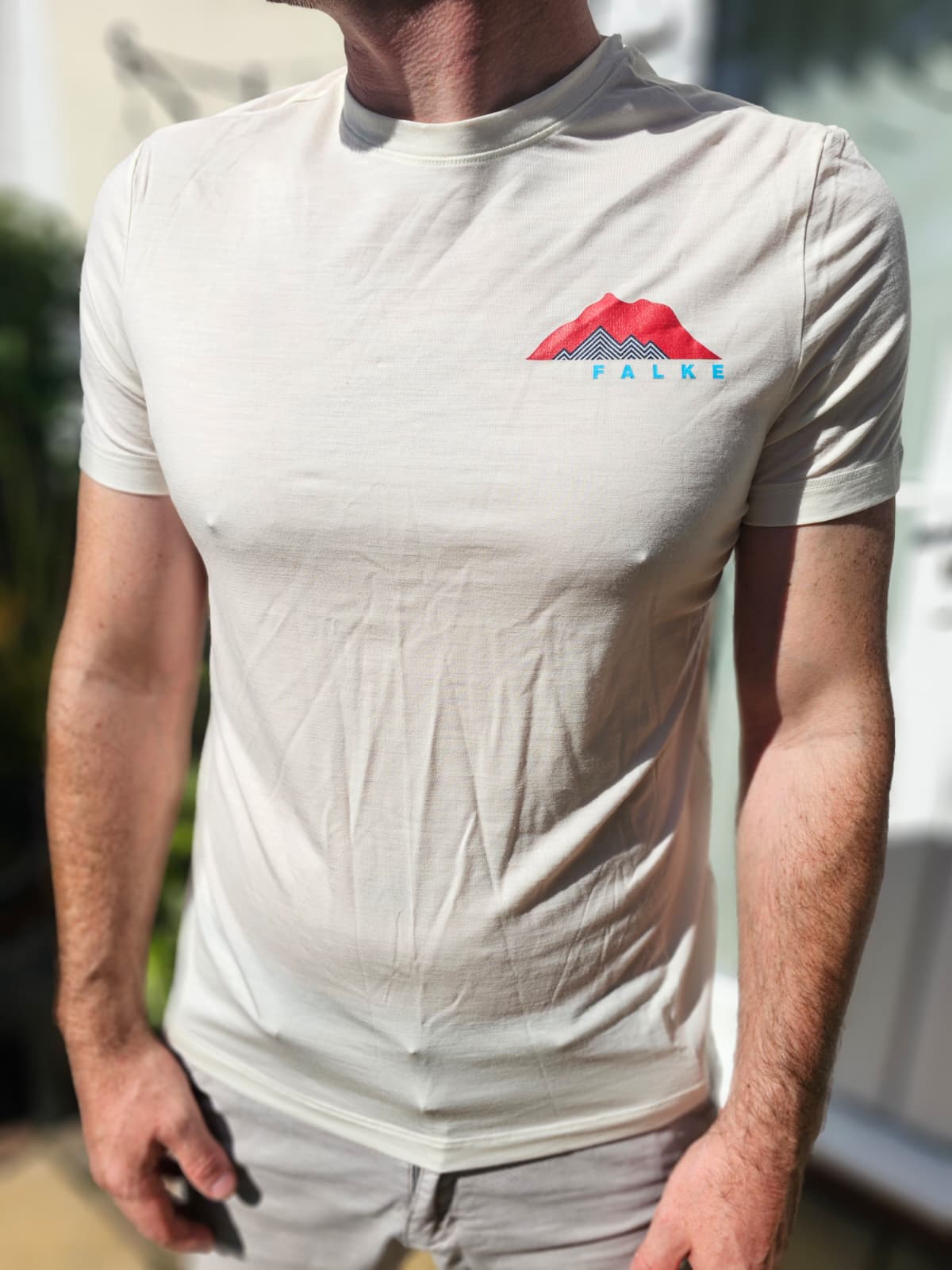 Mens FALKE White Short Sleeve Printed Trekking Merino Wool T-Shirt - M/Medium