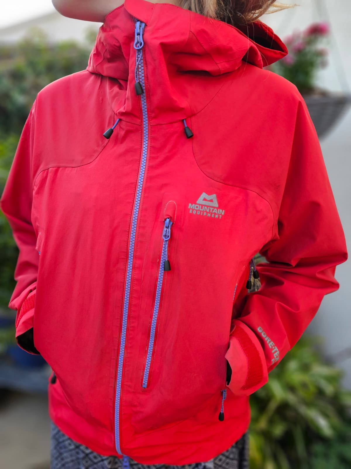 Womens Mountain Equipment Manaslu Gore-Tex PRO 3L Full Zip Hooded Waterproof Jacket - UK 12