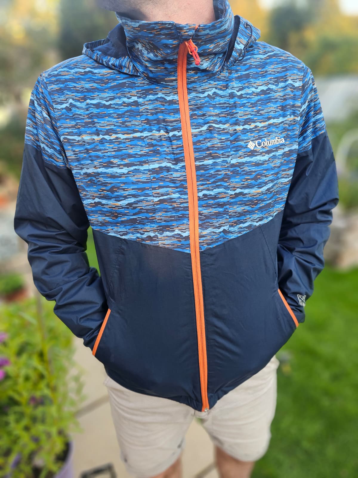 Columbia Full Zip Omni-Shield Hooded Jacket - M/Medium