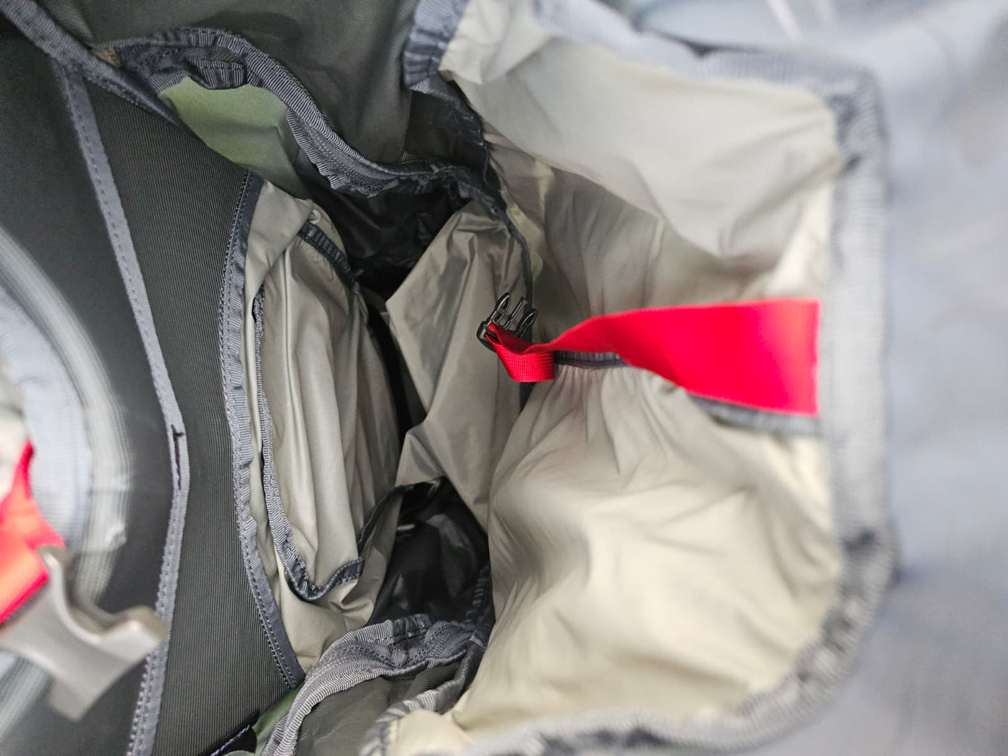 Osprey Xenith 75 Hiking Walking Trekking Backpacking Backpack/Rucksack - 75L New With Tags
