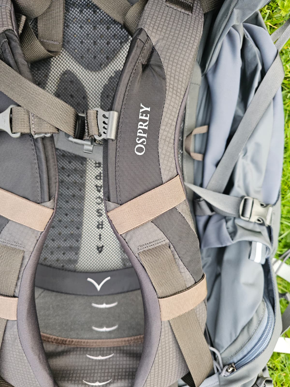 Osprey Xenith 75 Hiking Walking Trekking Backpacking Backpack/Rucksack - 75L New With Tags