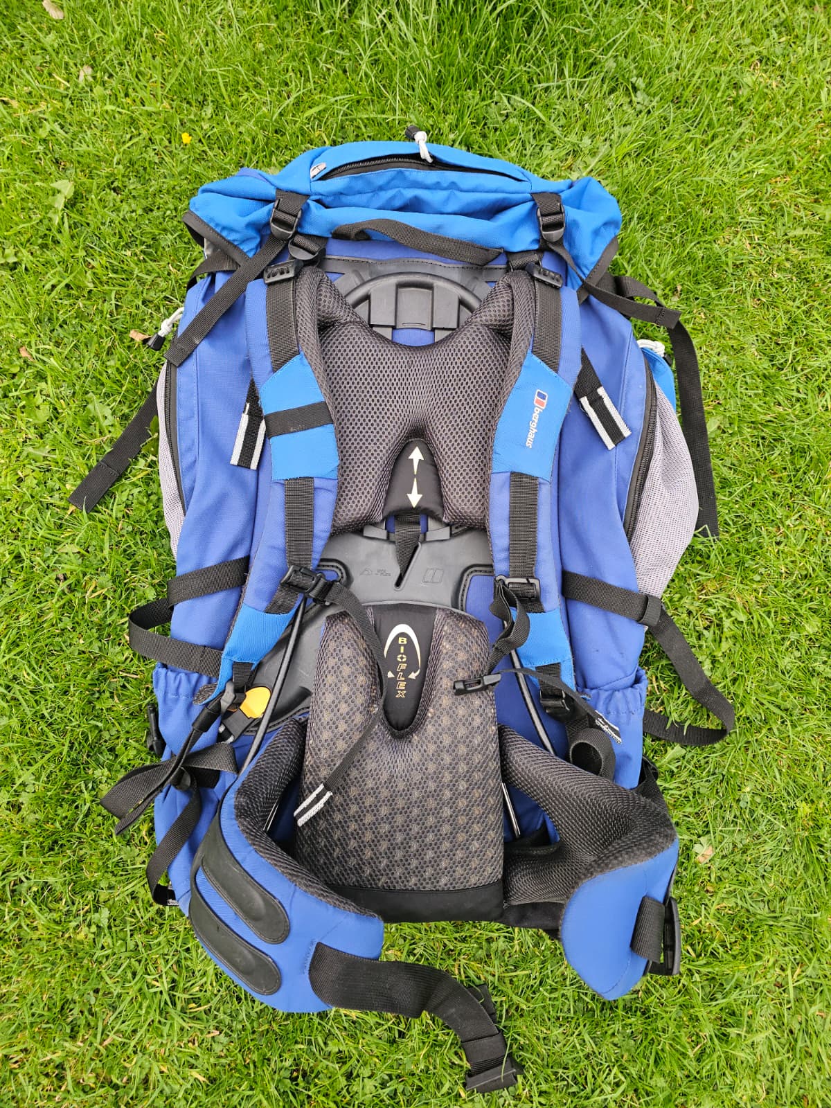 Berghaus Bio Flex 90+10 Backpack/Rucksack - Hike Walk Travel Backpacking Trekking Wild Camping