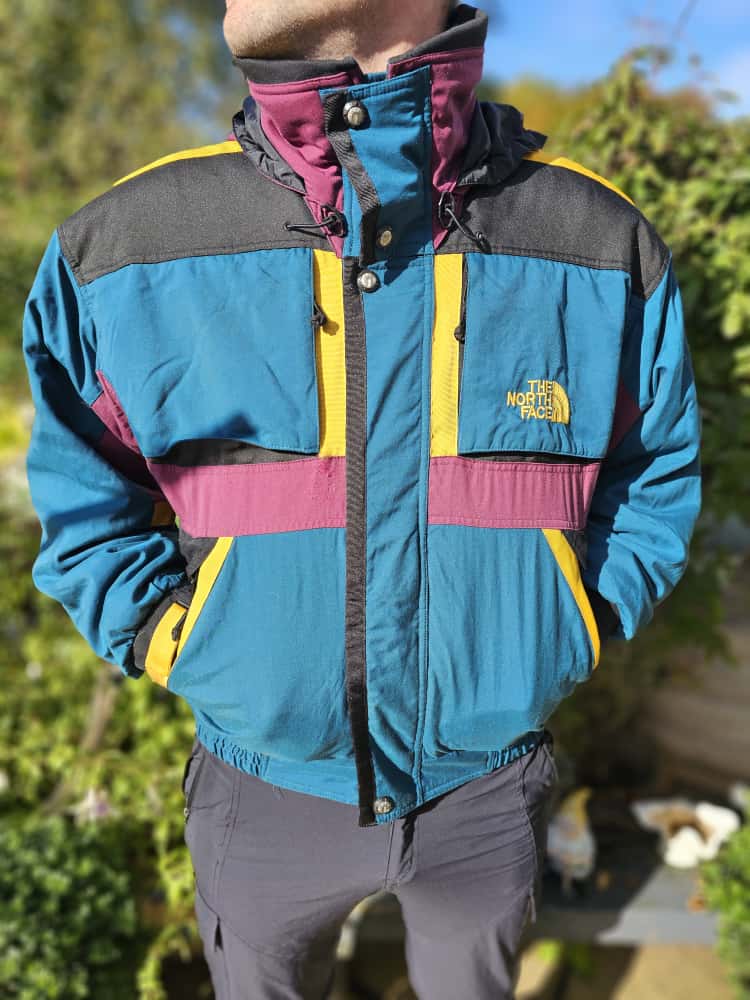 Vintage Unisex The North Face Gore-Tex Ski/Snowboarding Coat/Jacket - M/Medium