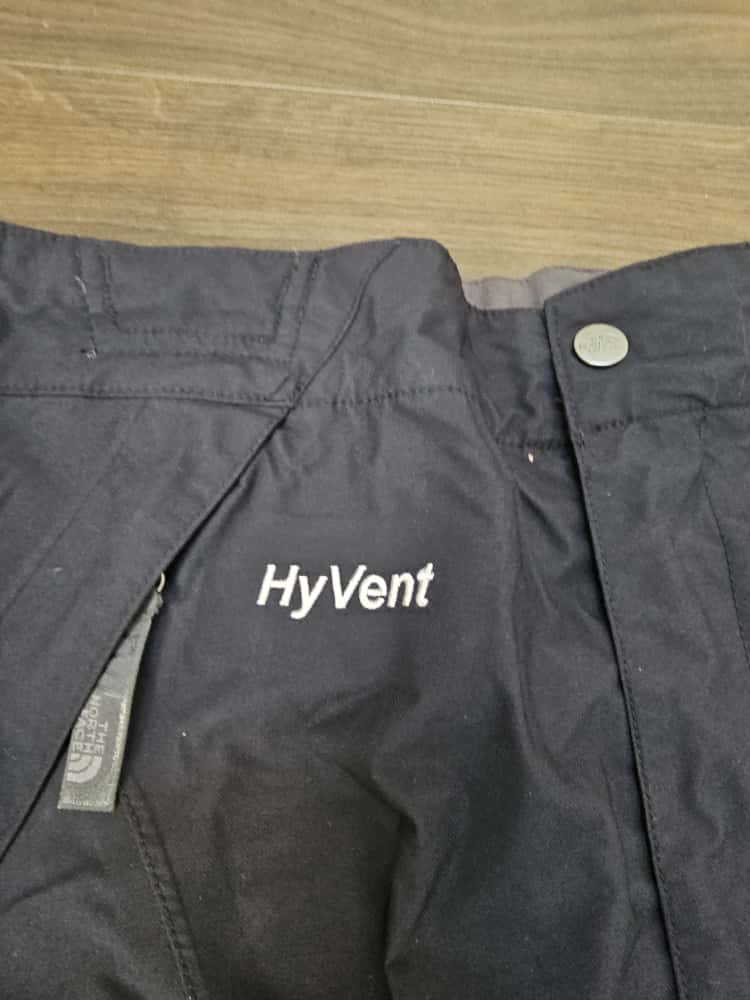 The North Face Hyvent Black Heavy Duty Waterproof Trousers Ski/Snowboard/Trek - M/Medium/ 36/31