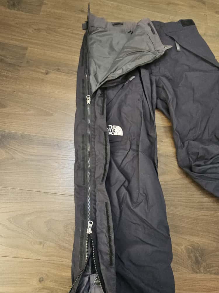 The North Face Hyvent Black Heavy Duty Waterproof Trousers Ski/Snowboard/Trek - M/Medium/ 36/31