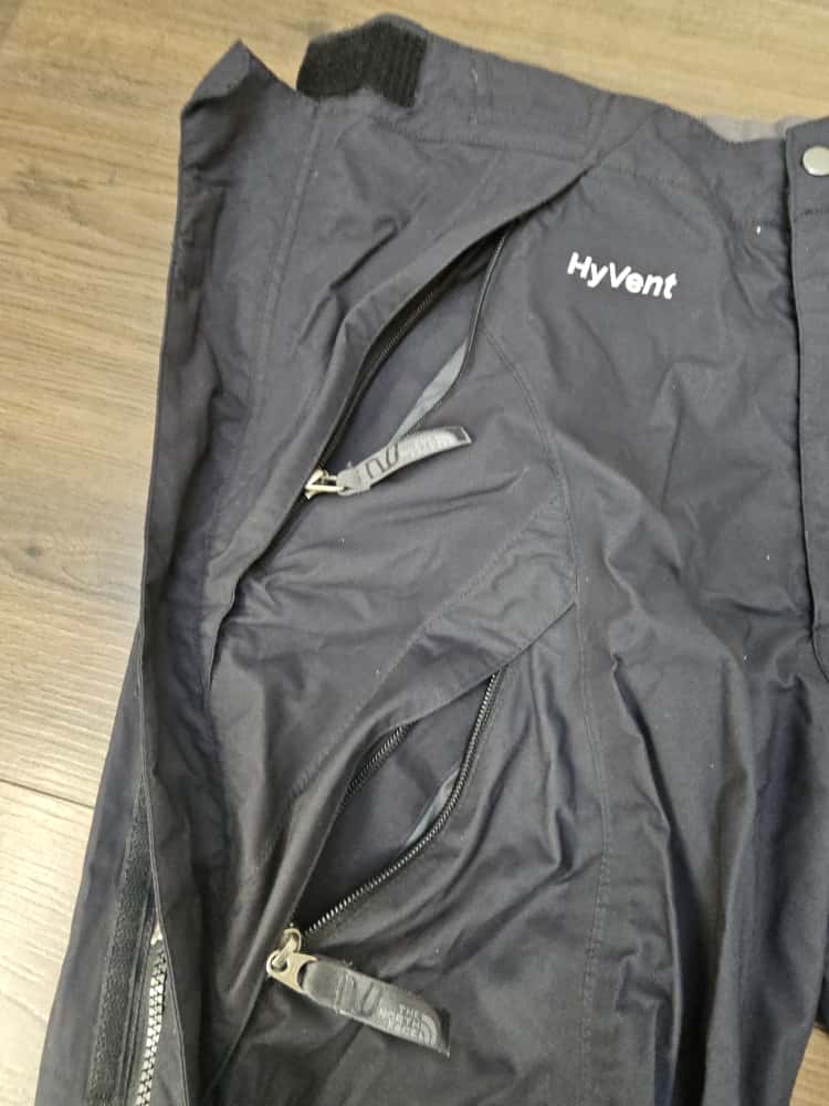 The North Face Hyvent Black Heavy Duty Waterproof Trousers Ski/Snowboard/Trek - M/Medium/ 36/31