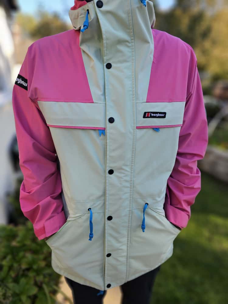 Berghaus Stormwear Tempest 89 Unisex Waterproof Full Zip Hooded Hiking/Casual Jacket - M/Medium