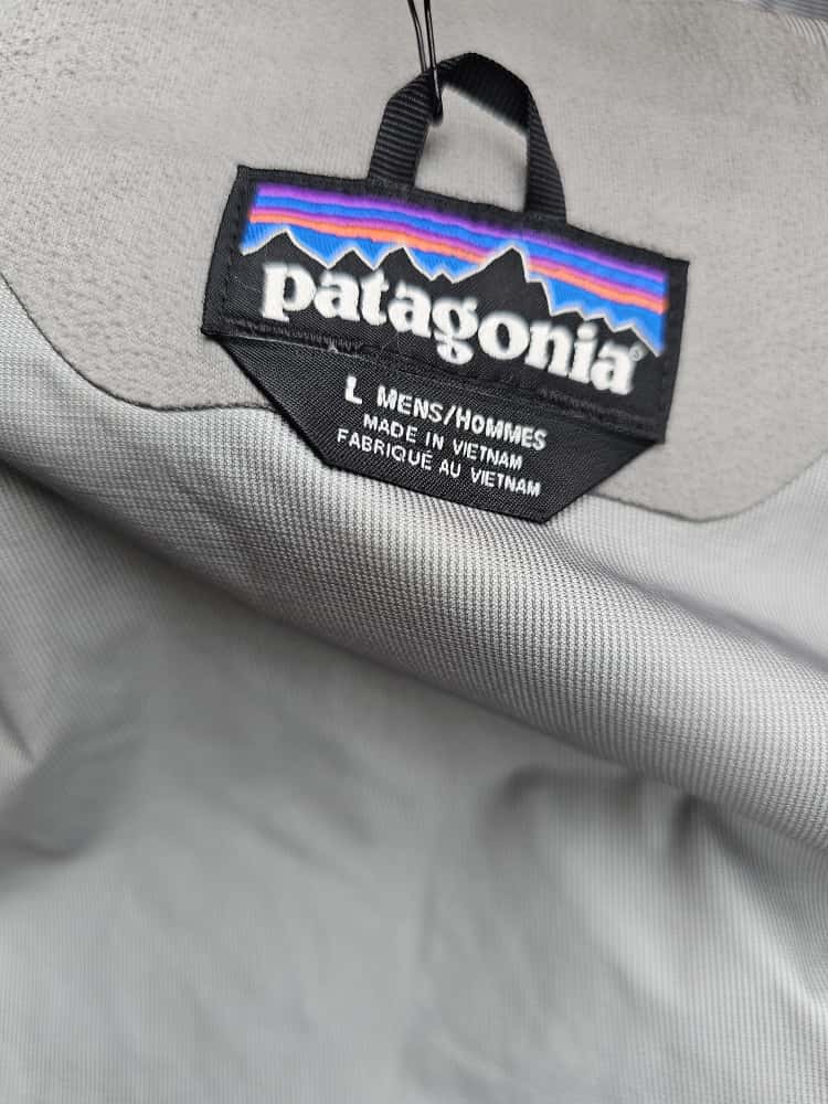 Patagonia Mens H2NO Torrent Shell 3L Taped Seams Full Zip Waterproof Hooded Hiking Jacket - L/Large