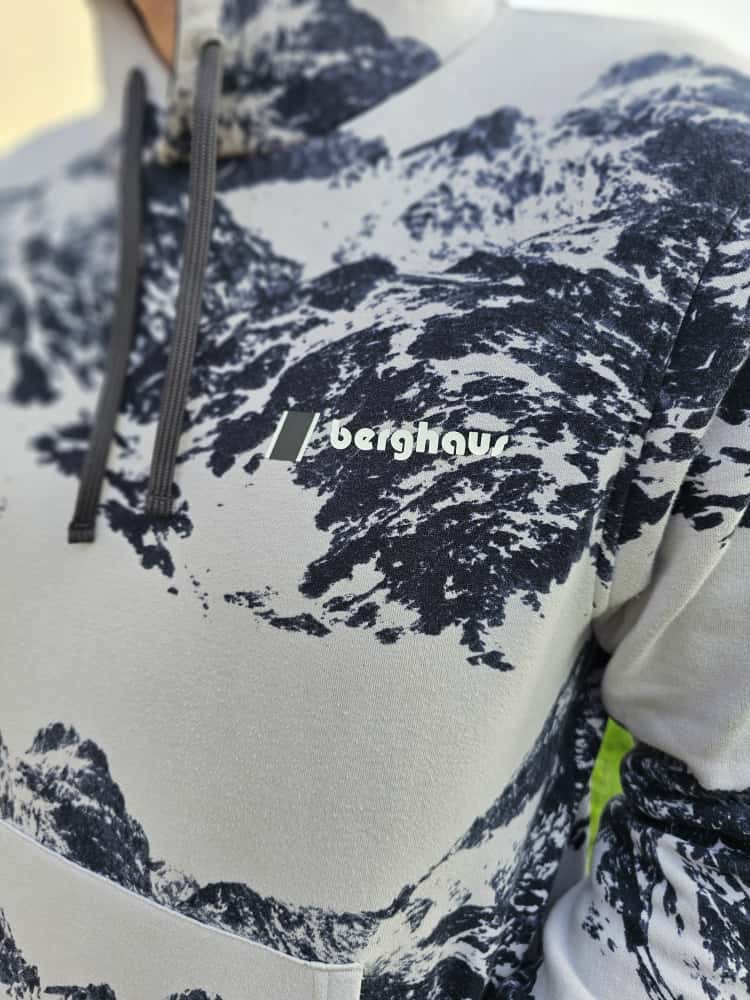 Berghaus Full Grey Mountain Print Pullover Hoodie - M/Medium - Unisex