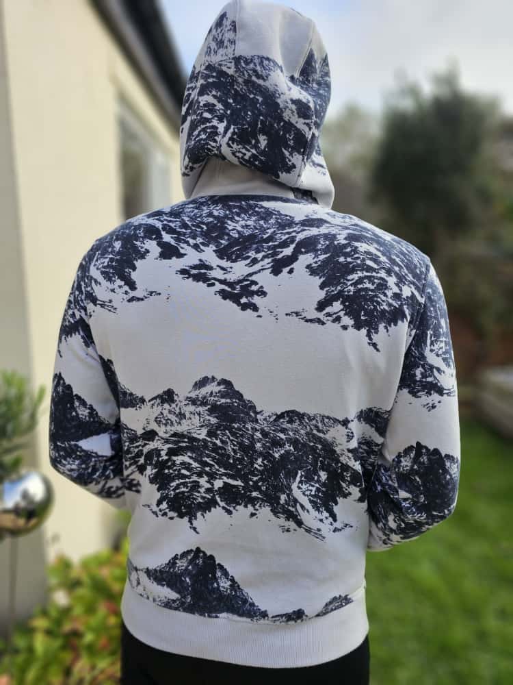 Berghaus Full Grey Mountain Print Pullover Hoodie - M/Medium - Unisex