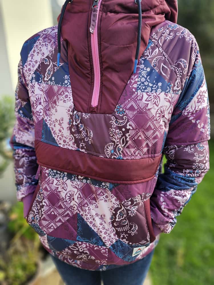 Passenger Womens Pullover 1/2 Zip Water Resistant Insulated Pattern Jacket - S/Small