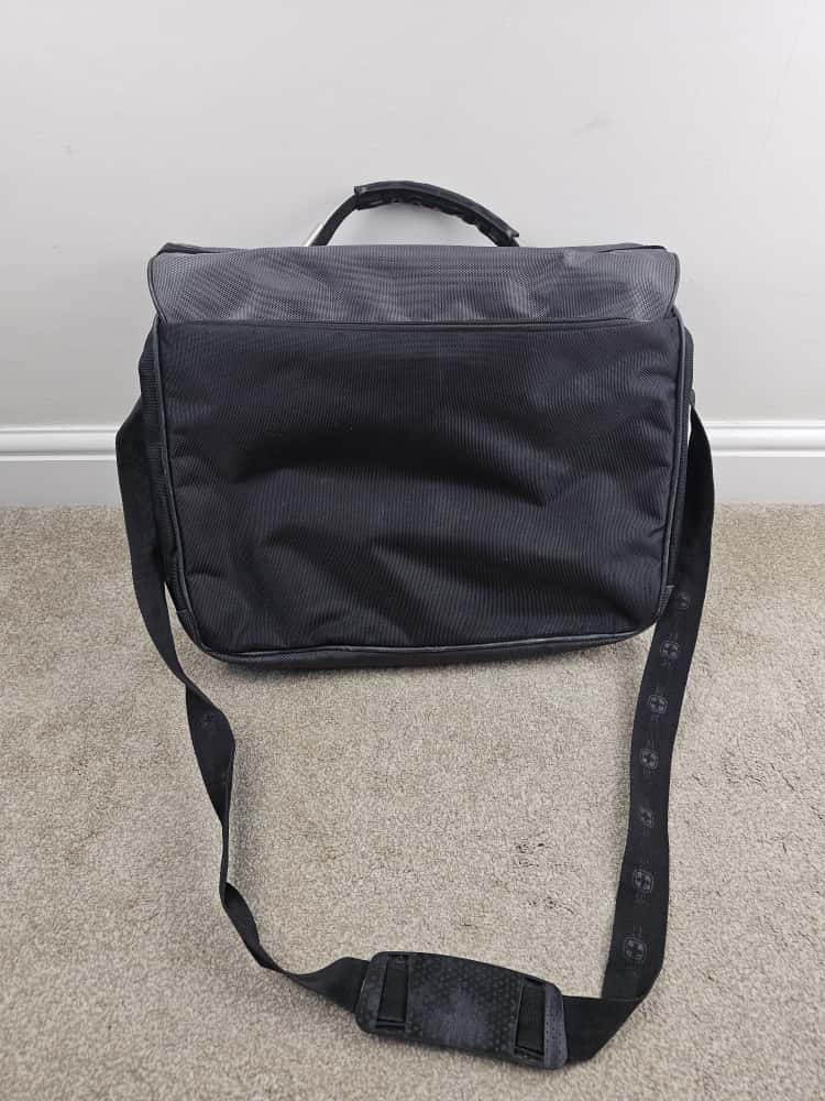 Wenger Swiss Gear 'The Saturn' Black/Grey Business Laptop Office Shoulder/Messenger Bag