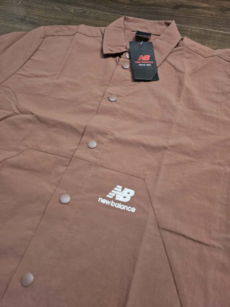 New Balance Mens Sleeve Activewear Shirt - M/Medium - Brown - BNWT