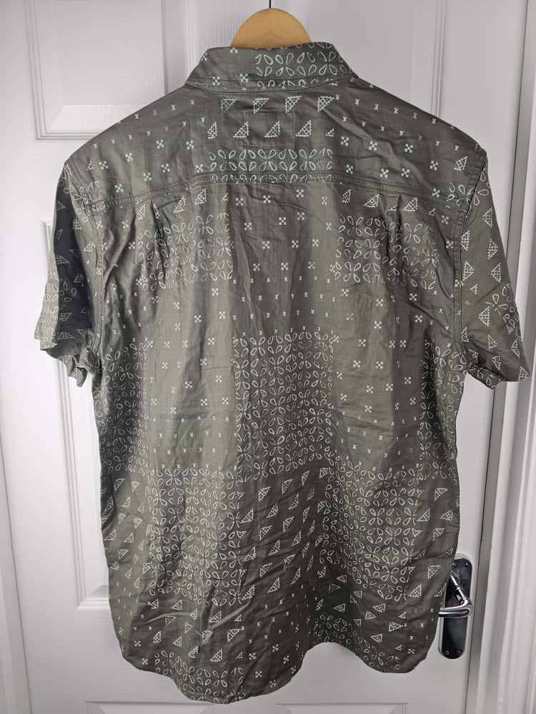 Mens Carhartt Rugged Flex Loose Fit Short Sleeve Khaki Pattern Shirt - L/Large Tall - NWOT