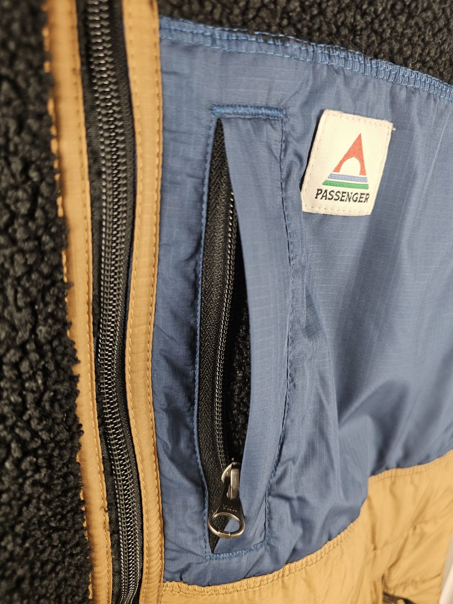 Passenger Mens Full Zip Borg Style Fleece Body Warmer/Gilet - L/Large