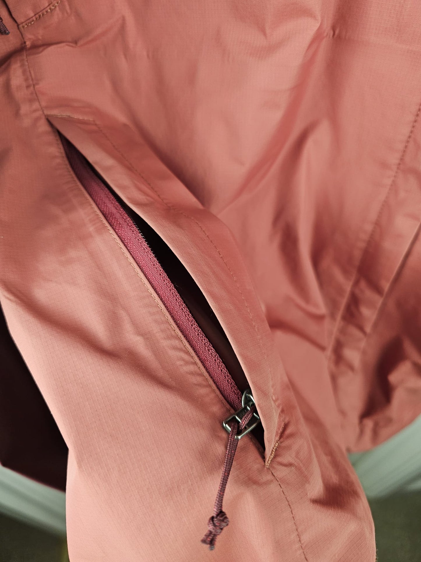 Patagonia Womens Torrent Shell H2NO 3L Full Zip Hiking/Walking Hooded Rain Coat/Jacket - M/Medium