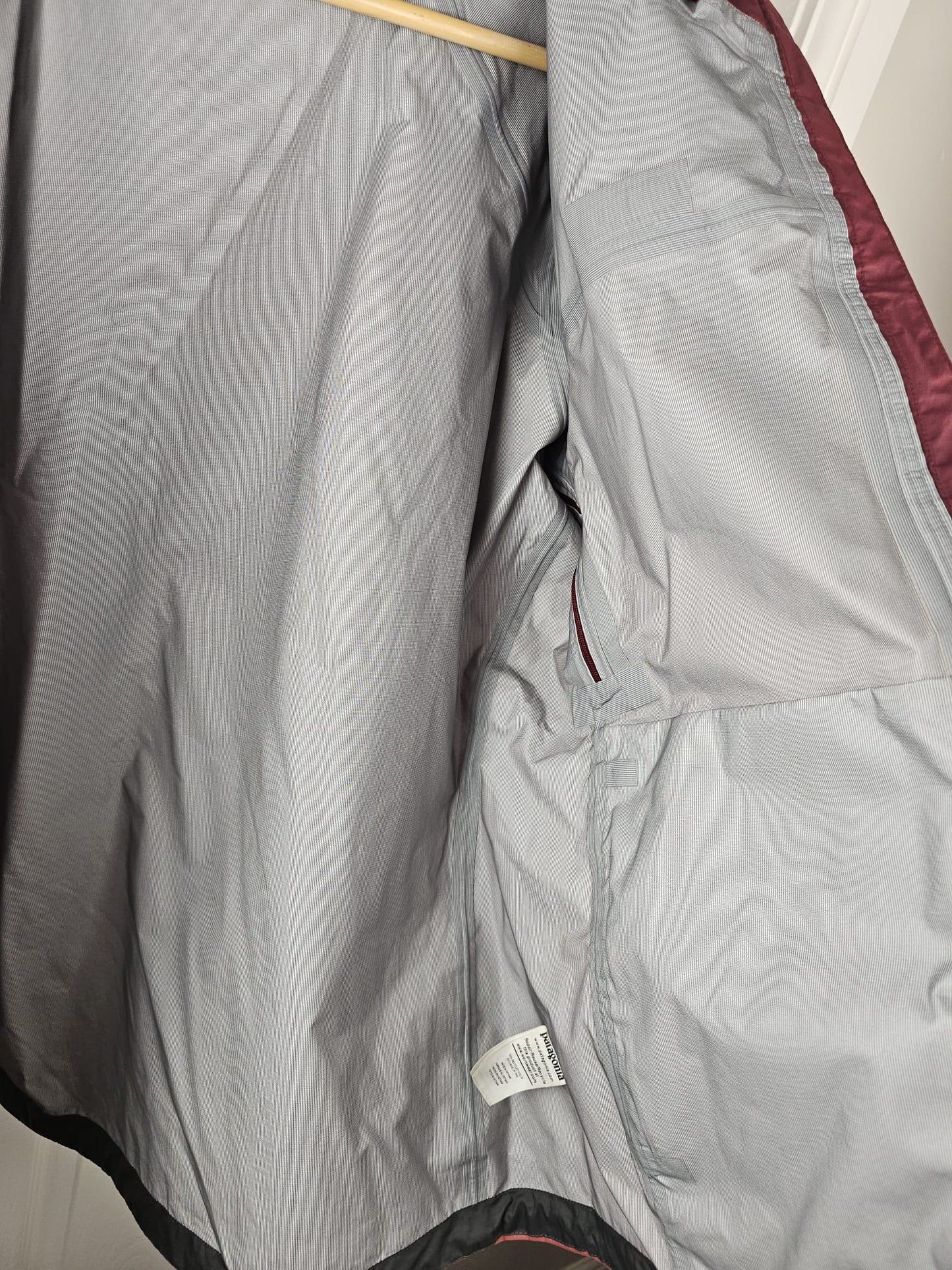 Patagonia Womens Torrent Shell H2NO 3L Full Zip Hiking/Walking Hooded Rain Coat/Jacket - M/Medium