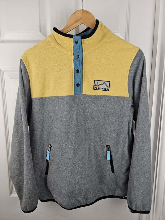 Passenger Mens Pullover Snap Button Fleece Jumper - S/Small - Grey/Yellow