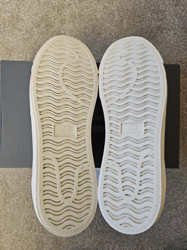 New Balance 100 Mens Trainers/Sneakers -  White/Burgundy