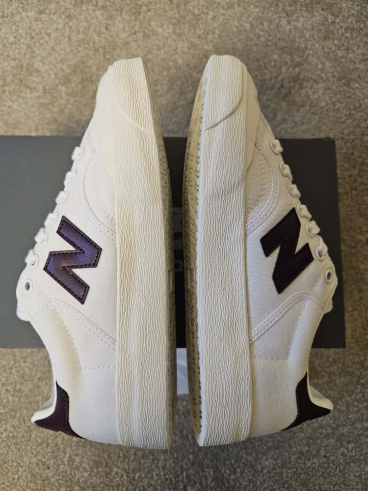 New Balance 100 Mens Trainers/Sneakers -  White/Burgundy