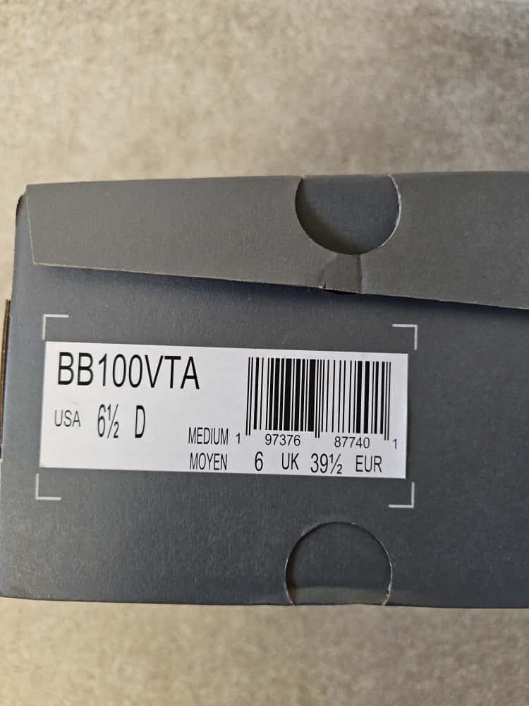 New Balance 100 Mens Trainers/Sneakers -  White/Burgundy