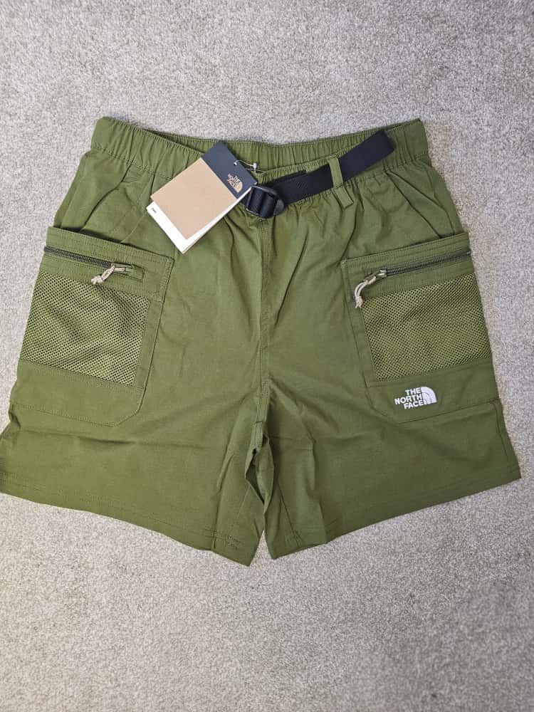 The North Face Pathfinder Mens Green Hiking/Activewear/Utility Shorts - S/Small - W30