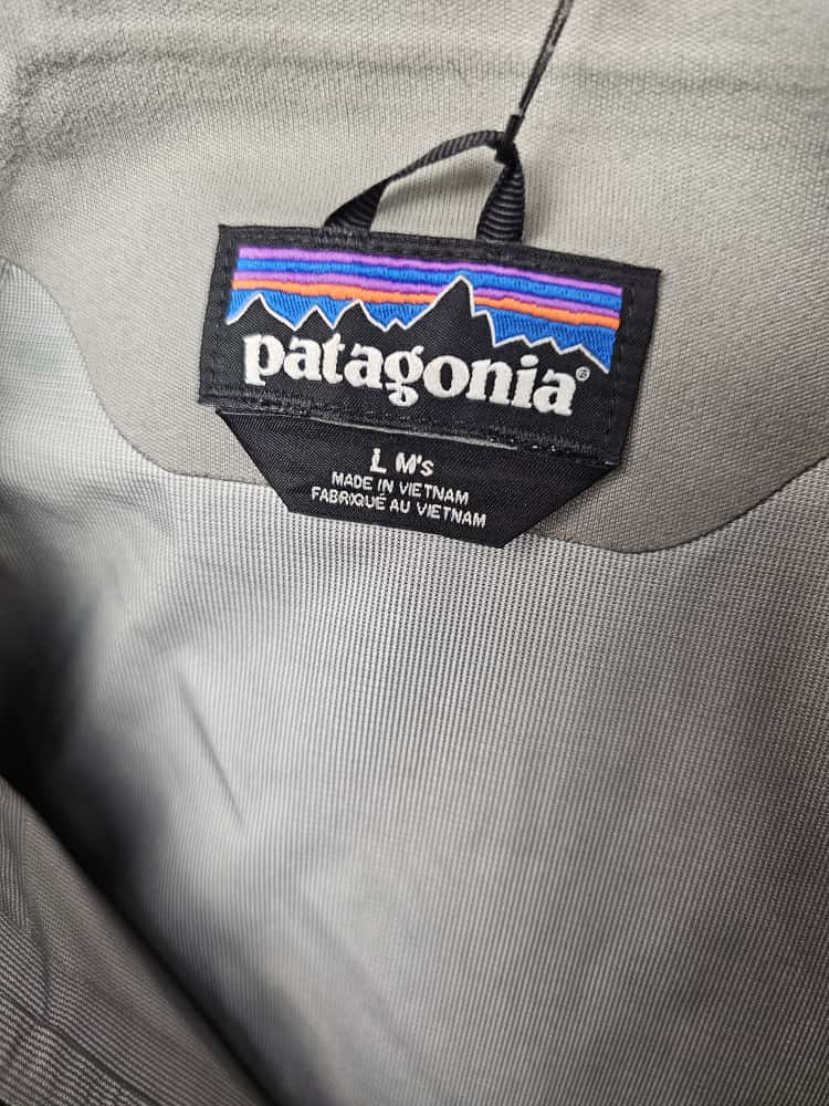 Patagonia Mens H2NO Torrent Shell 3L Taped Seams Full Zip Waterproof Hooded Hiking Jacket - L/Large