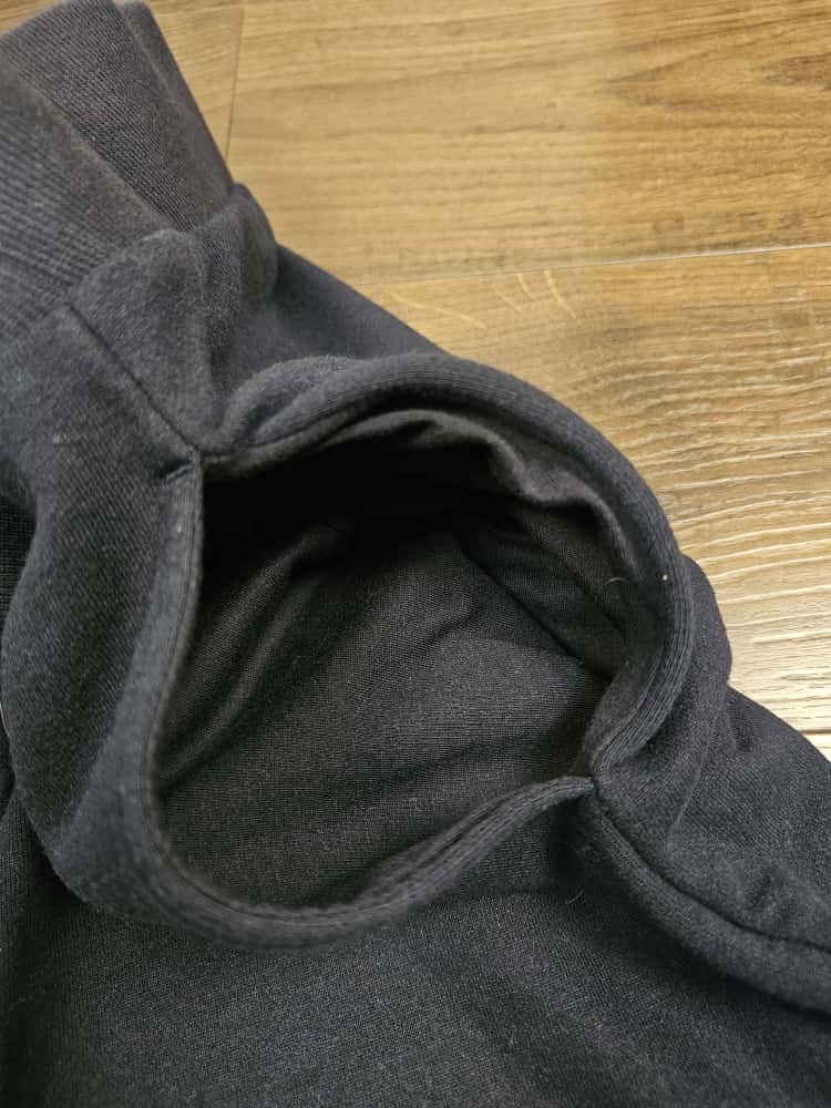 Tommy Hilfiger Mens Embroidered Jogger Style Shorts - L/Large - Navy