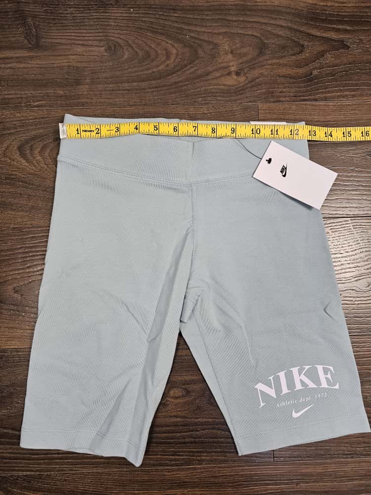 Nike Essential Retro Legging Shorts - S/Small - Cave Ocean Blue