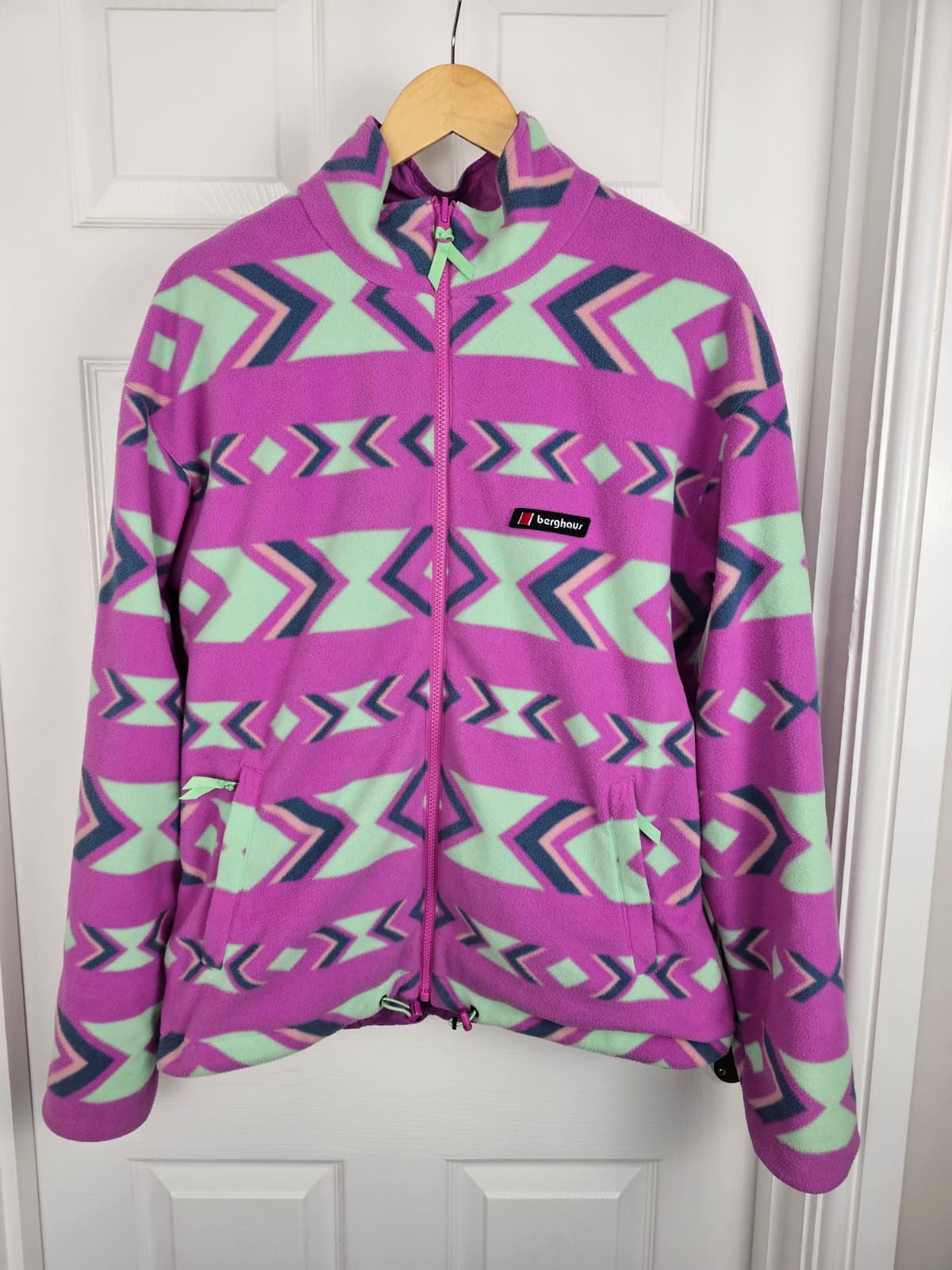 Berghaus Full Zip Reversible Windbreaker/Fleece Jacket - M/Medium - Unisex