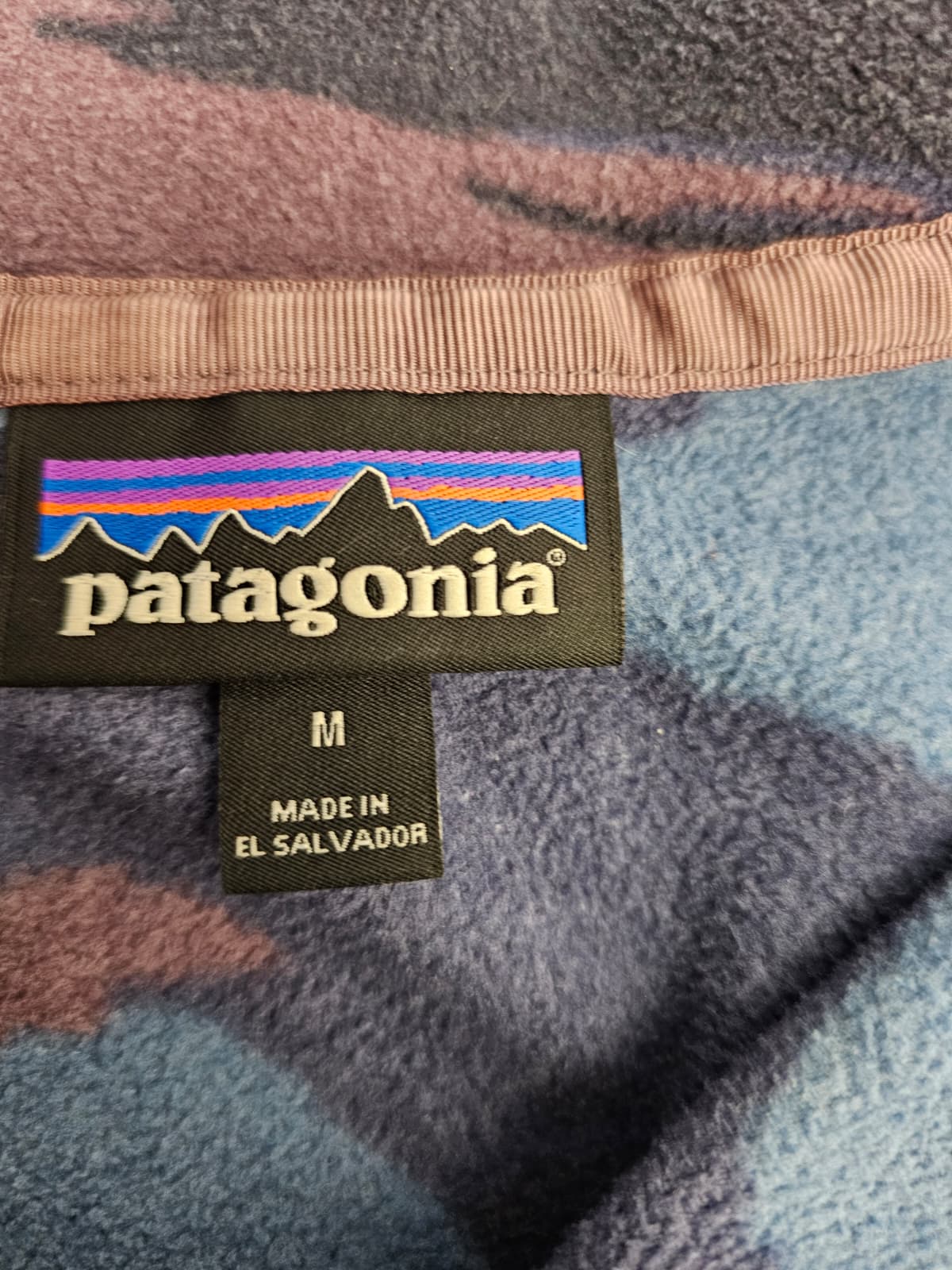Patagonia Womens Pullover Snap Button Fleece Jumper - M/Medium - Camo Print