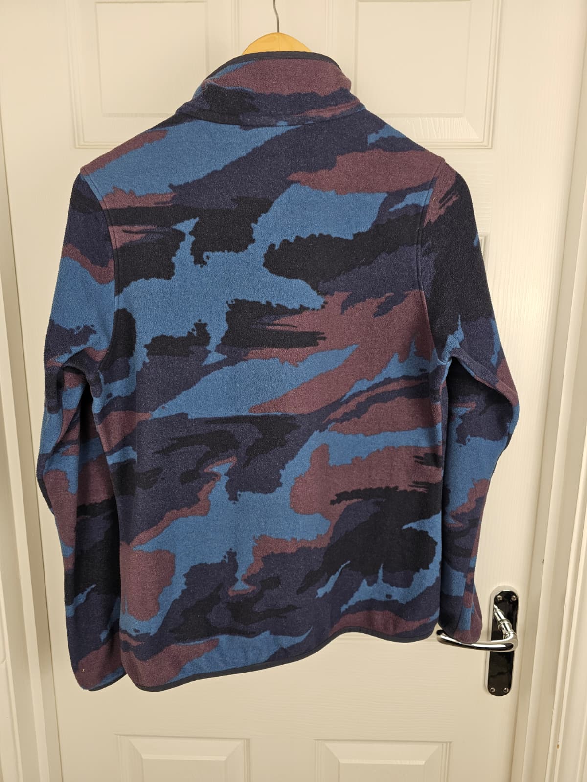 Patagonia Womens Pullover Snap Button Fleece Jumper - M/Medium - Camo Print