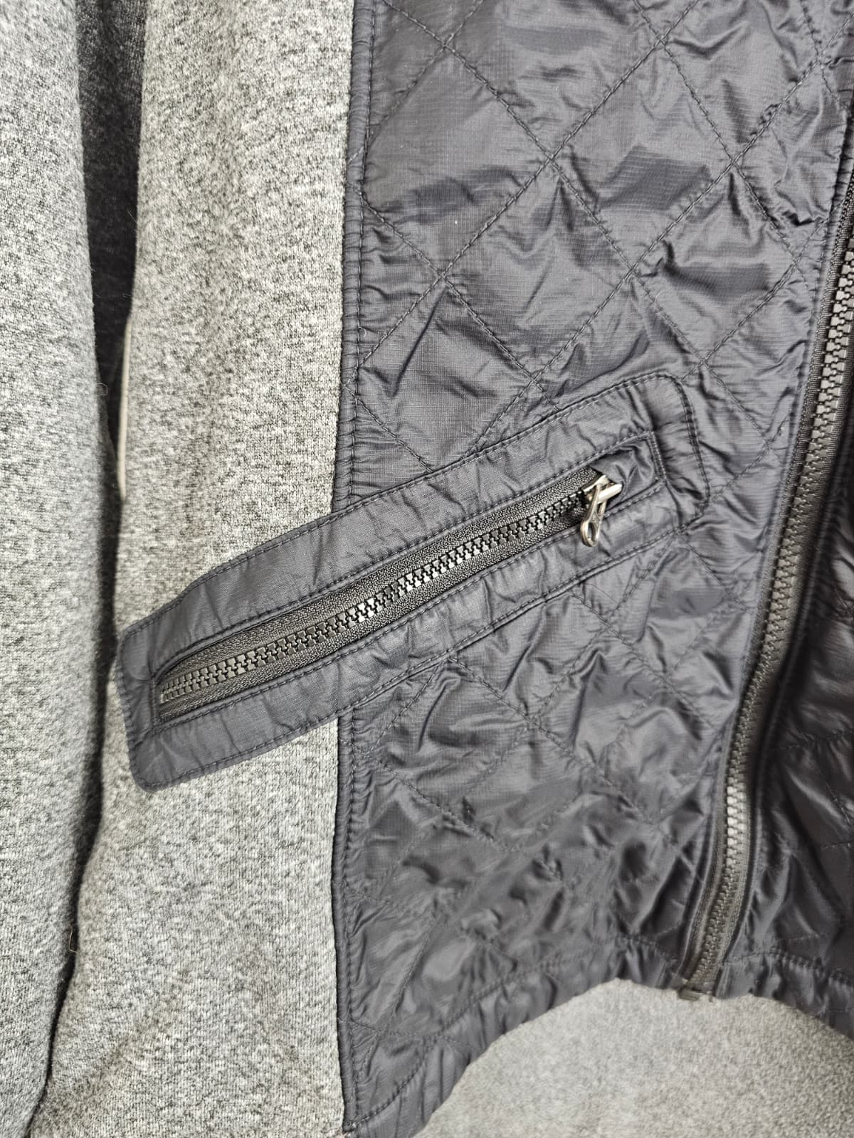 Columbia Womens Full Zip Hybrid Quilted Fleece Hooded Jacket - M/Medium - Grey/Black