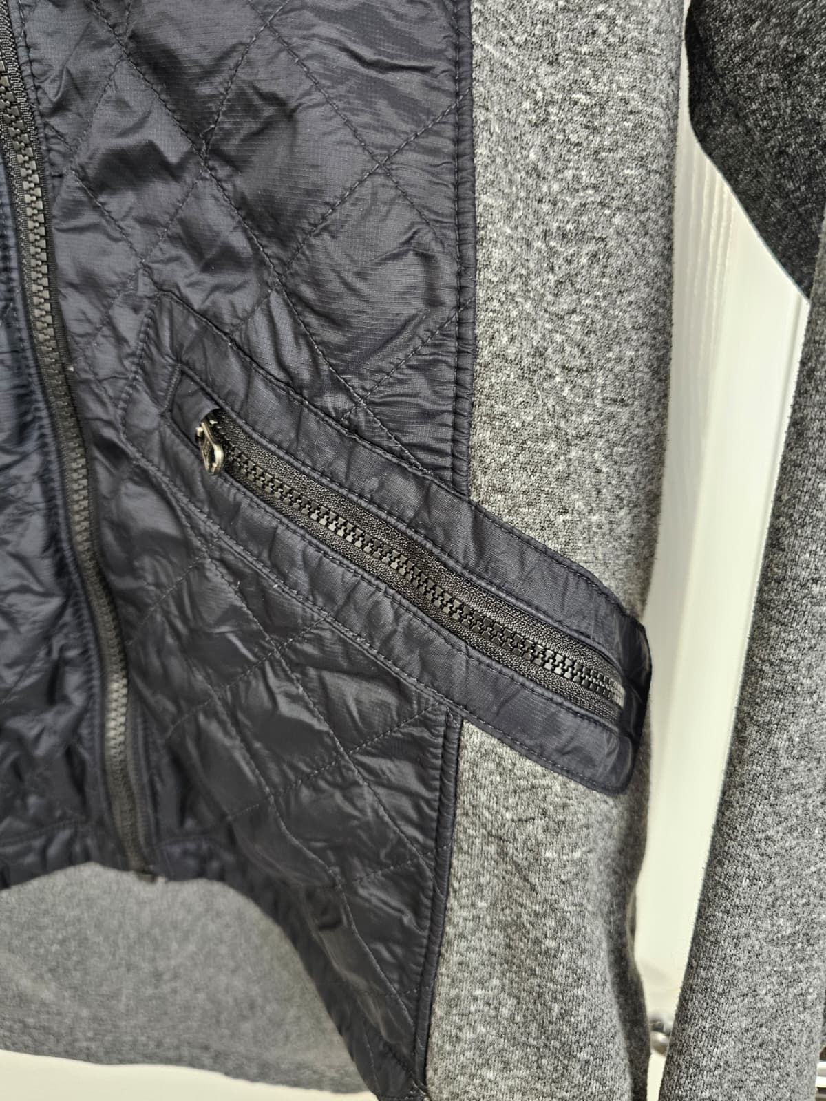 Columbia Womens Full Zip Hybrid Quilted Fleece Hooded Jacket - M/Medium - Grey/Black