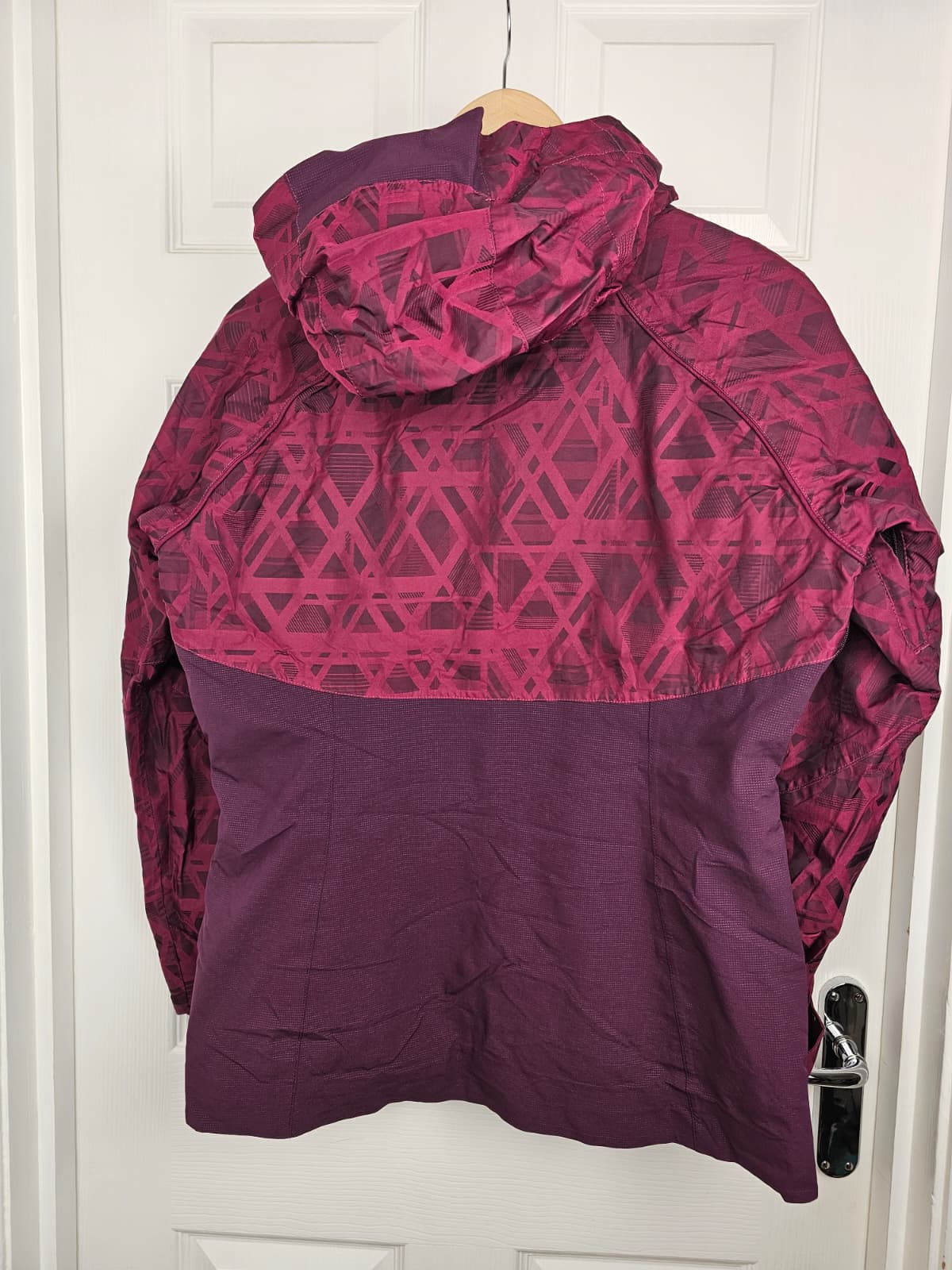 Columbia Titanium Womens Full ZiP Hooded Ski/Snowboarding Jacket - S/Small - Purple/Burgundy