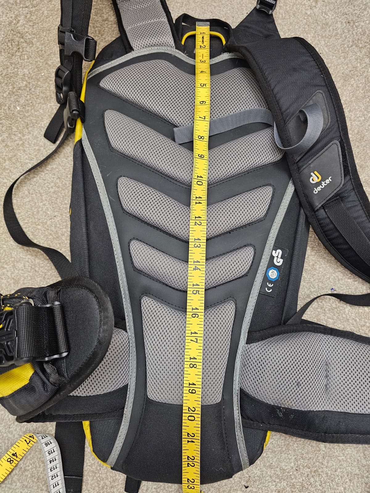 Deuter Razor 23 Back Protector H20 Ski/Snowboard Backpack/Rucksack - 23L - Unisex Skiing