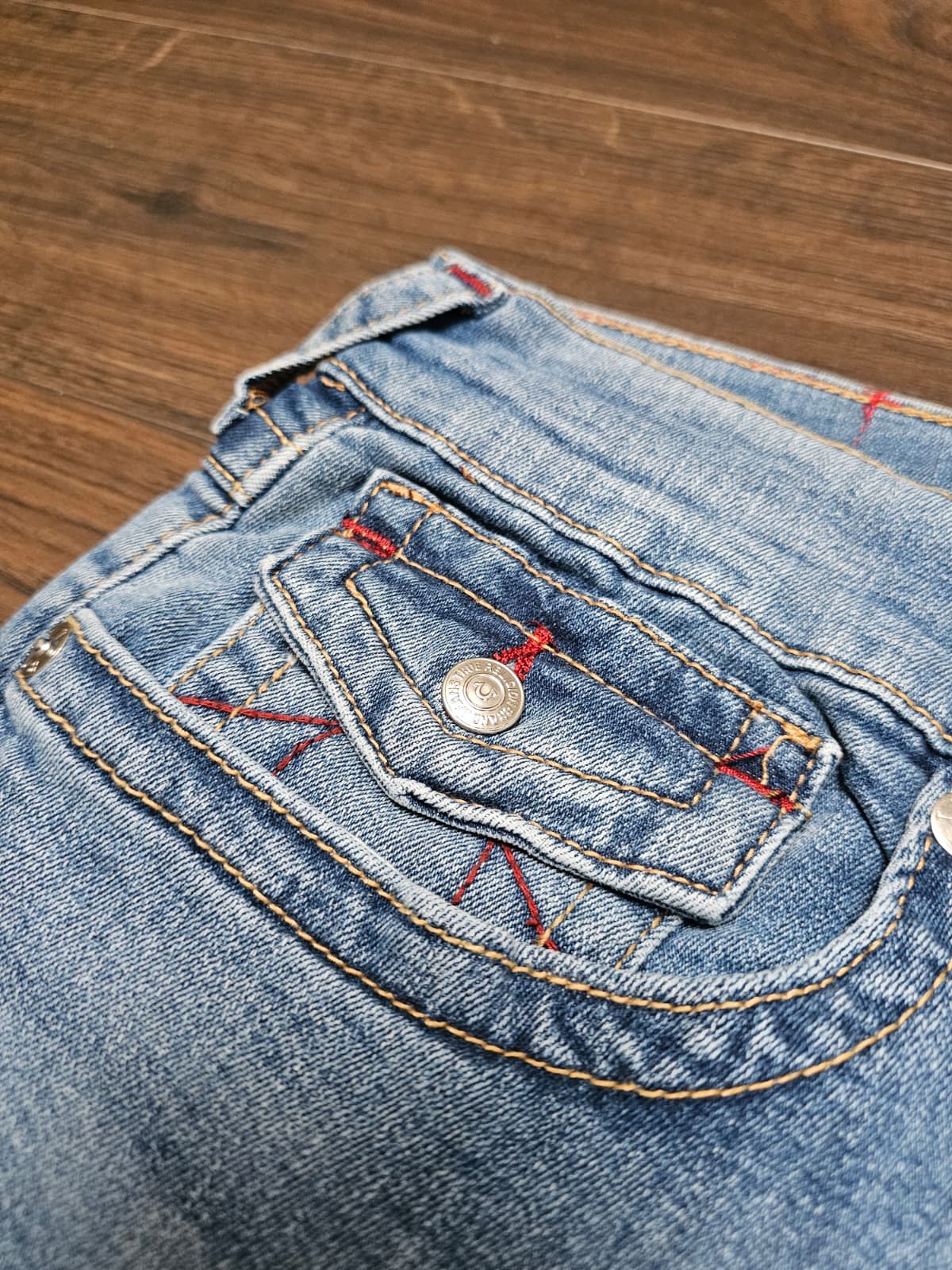 True Religion Mens Jeans - Relaxed Straight Fit