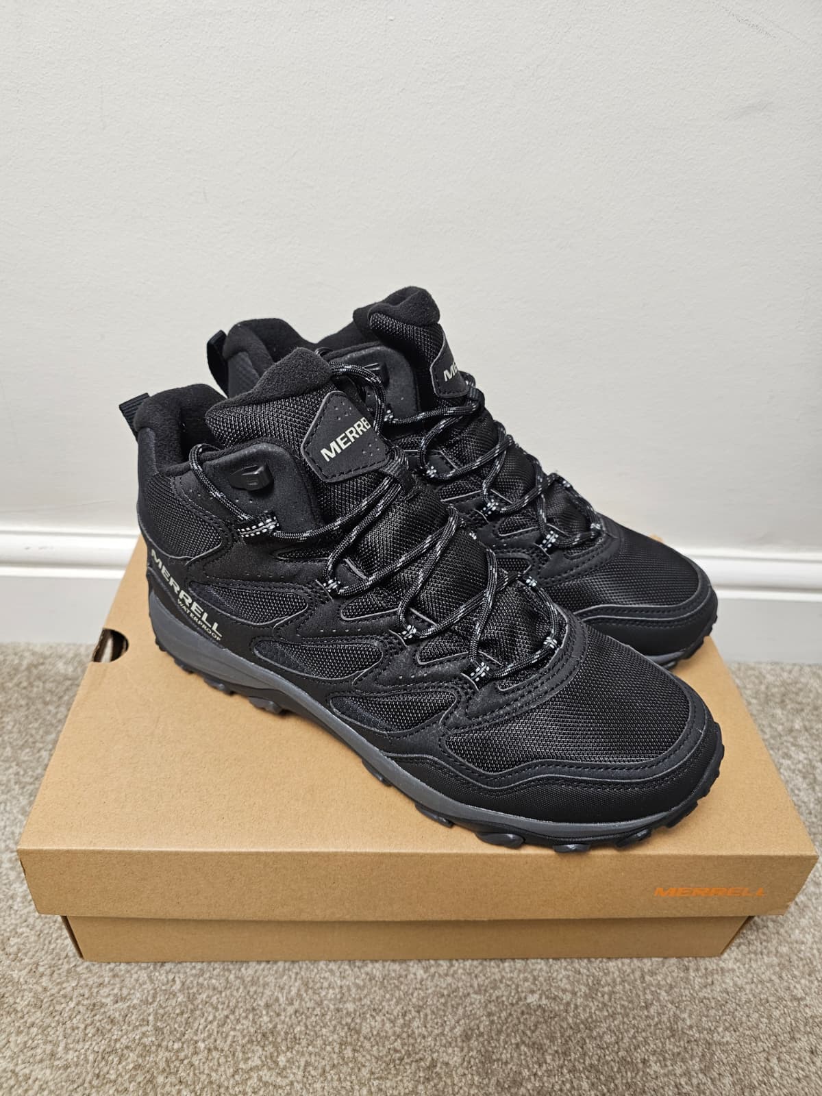 Merrell Mens Walking/Hiking/Activewear Waterproof Boots