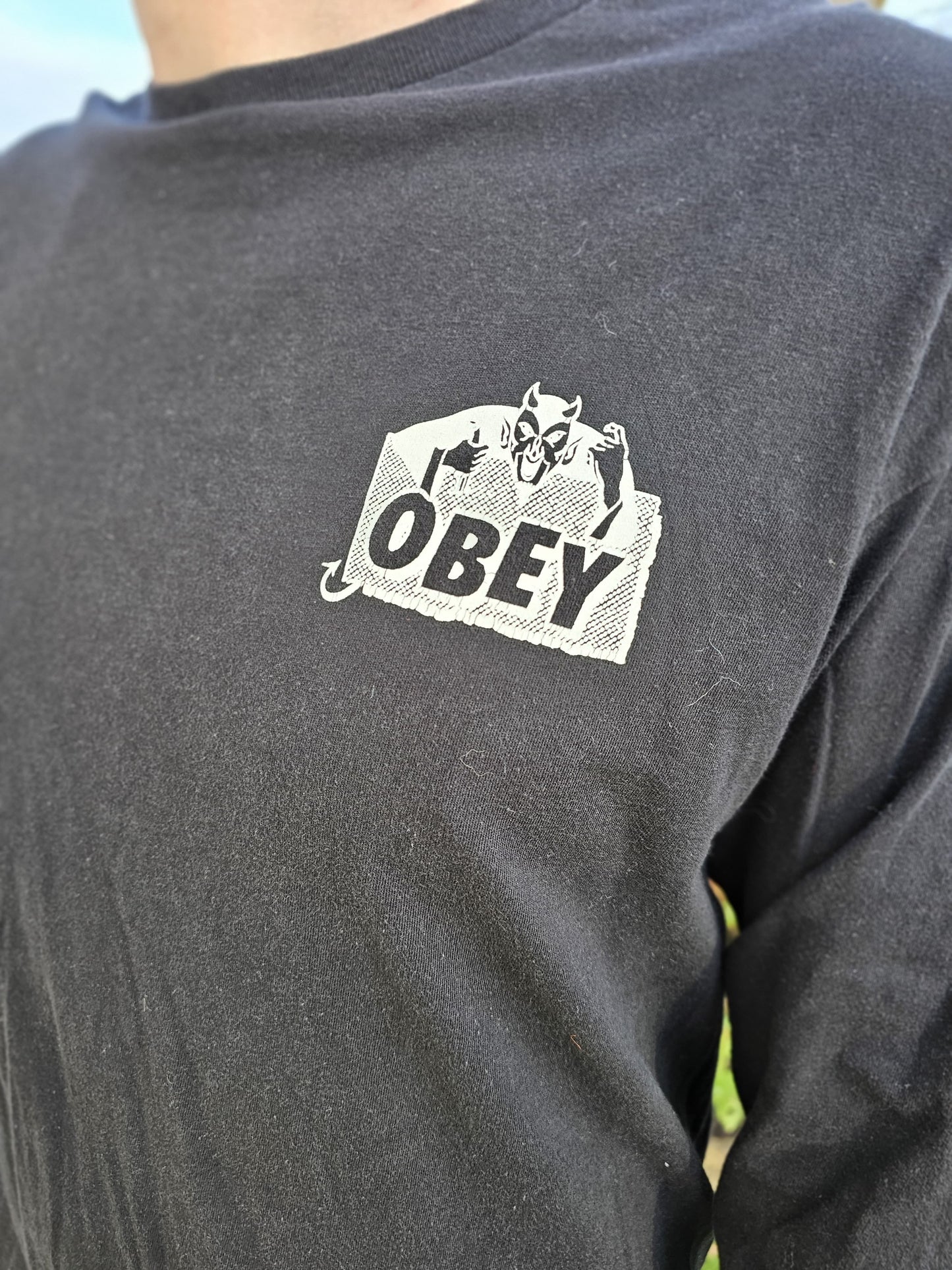 Awesome Obey Devil Black Long Sleeve Tee T-Shirt Top - L/Large